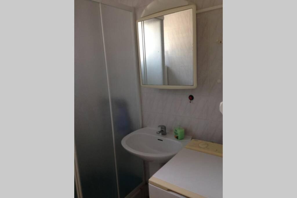 Apt Climatise T3 Saint Pierre La Mer, Terrasse, Jardin Et Parking Prive Fleury  Exterior photo