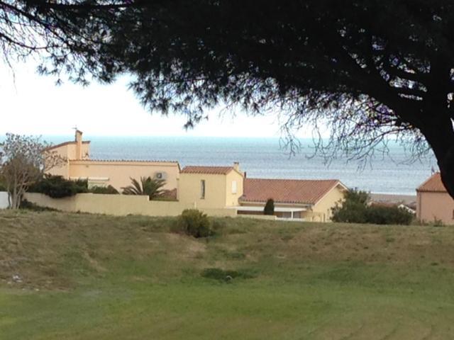 Apt Climatise T3 Saint Pierre La Mer, Terrasse, Jardin Et Parking Prive Fleury  Exterior photo